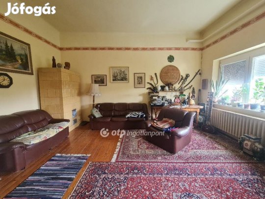 Eladó 148 nm-es ház Nagytálya