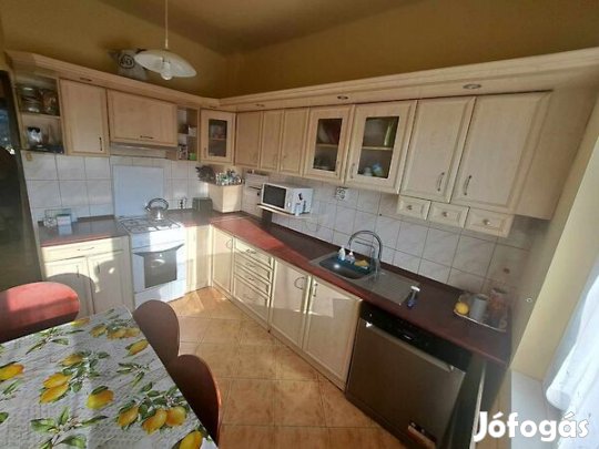 Eladó 150 nm-es Családi ház Kaposvár