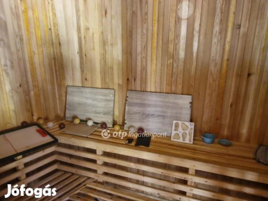 Eladó 150 nm-es ház Kéty