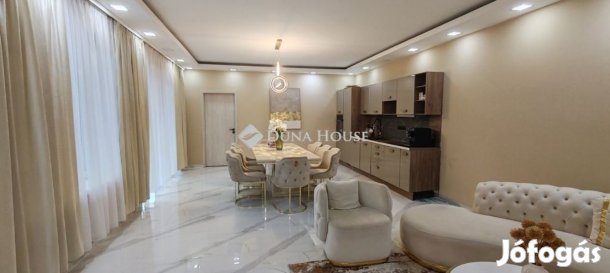 Eladó 150 nm-es ház Üllő