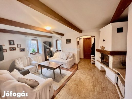 Eladó 150 nm-es ház Vászoly