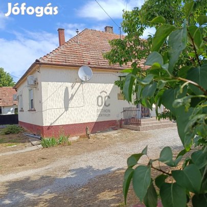 Eladó 150 nm-es ház Zalakomár