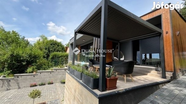 Eladó 156 nm-es ház Orfű