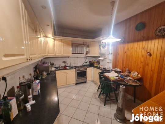 Eladó 158 nm-es Családi ház Hódmezővásárhely