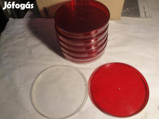 Eladó 15-ös orsó plexi tároló doboz