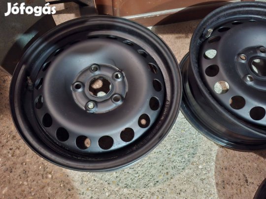 Eladó 15colos lemezfelni