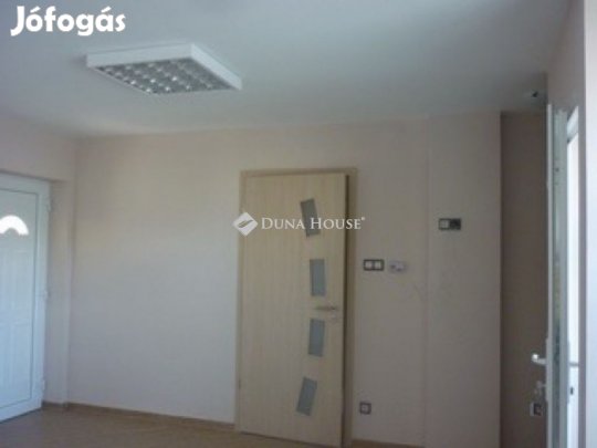 Eladó 162 nm-es ház Debrecen