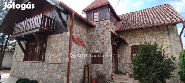 Eladó 163 nm-es ház Jászberény