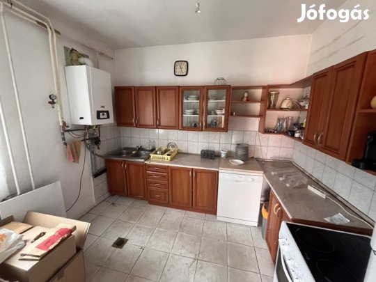 Eladó 168 nm-es Családi ház Gyula