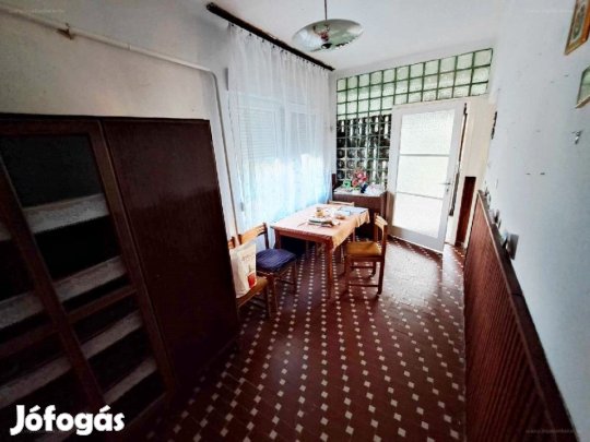 Eladó 168 nm-es Felújítandó Családi ház Kaposvár
