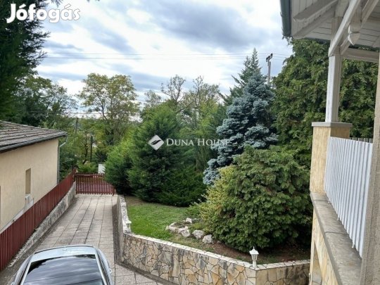 Eladó 168 nm-es ház Gödöllő