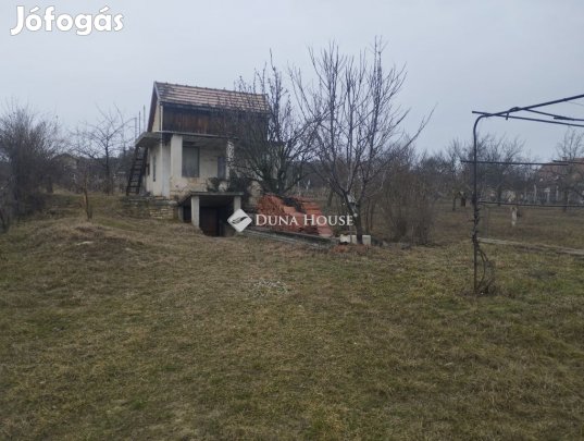 Eladó 16 nm-es ház Csór