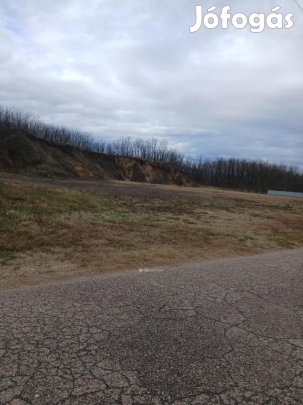 Eladó 1707 nm-es telek Nyírábrány