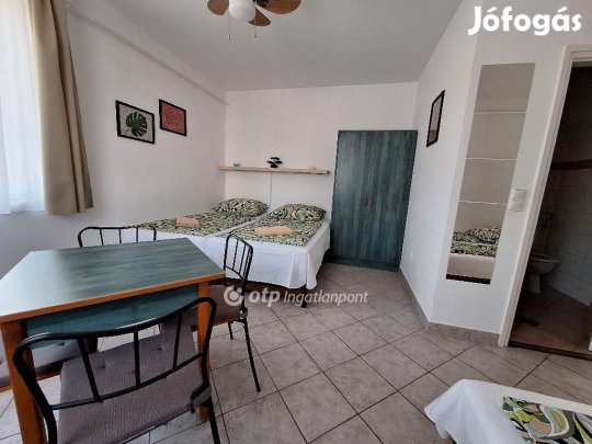 Eladó 176 nm-es ház Abádszalók