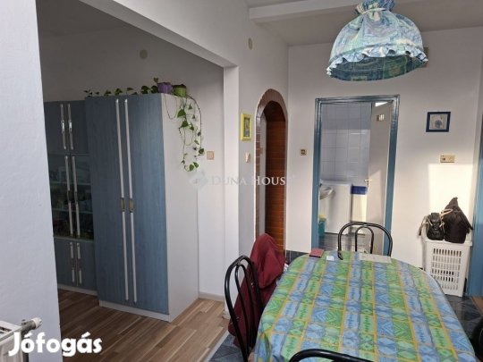 Eladó 179 nm-es ház Lovasberény