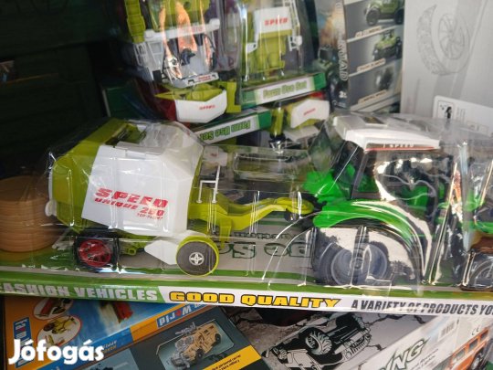 Eladó 17. Farm Traktor Körbálázos Új Bontatlan