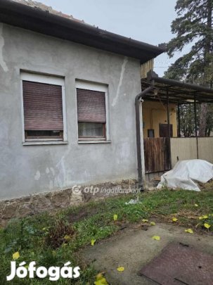Eladó 180 nm-es ház Veresegyház