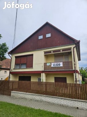 Eladó 180 nm-es ház Zagyvarékas