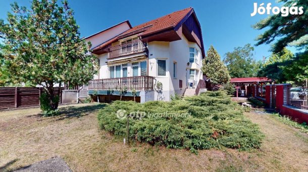 Eladó 183 nm-es ház Nyíregyháza