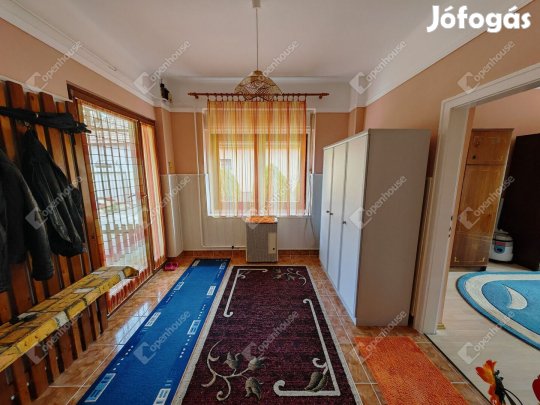 Eladó 184 nm-es ház Vecsés