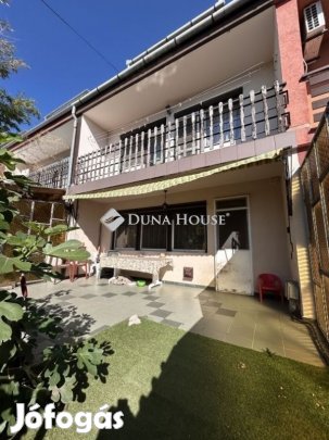 Eladó 185 nm-es ház Baja