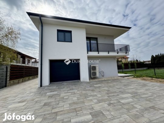 Eladó 193 nm-es ház Balatonfüred