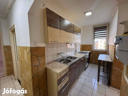 Eladó 1+2 félszobás lakás Kazincbarcikán!