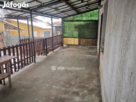 Eladó 208 nm-es ház Dunaharaszti