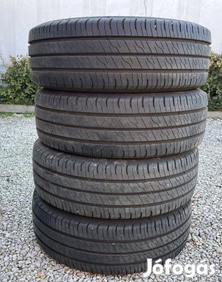 Eladó 215/65 r16c Goodyear nyári gumi szett!