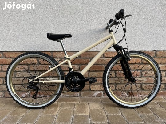 Eladó 22" Unisex gyerek kerékpár