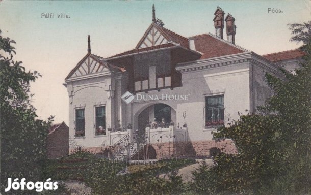 Eladó 235 nm-es ház Pécs