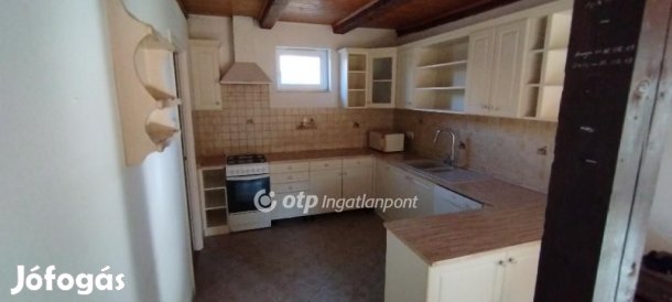 Eladó 237 nm-es ház Dunaharaszti