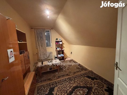 Eladó 238 nm-es ház Szabolcsveresmart