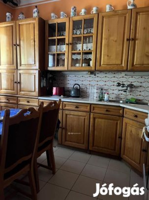 Eladó 240 nm-es ház Mohács