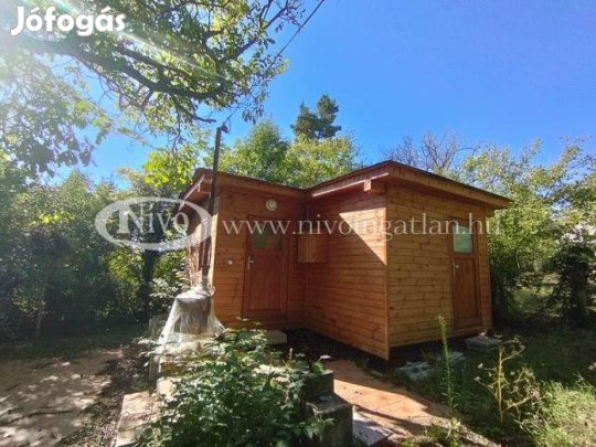 Eladó 24 nm-es Üdülő, nyaraló Veszprém