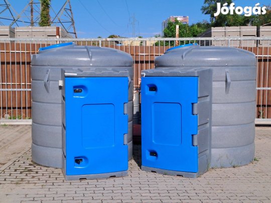 Eladó 2500 literes Adblue tartály