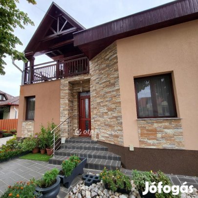 Eladó 250 nm-es ház Hajdúszoboszló