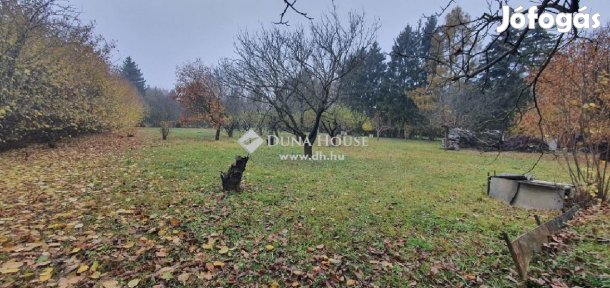 Eladó 2622 nm-es telek Szombathely