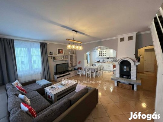 Eladó 266 nm-es ház Szigetszentmiklós