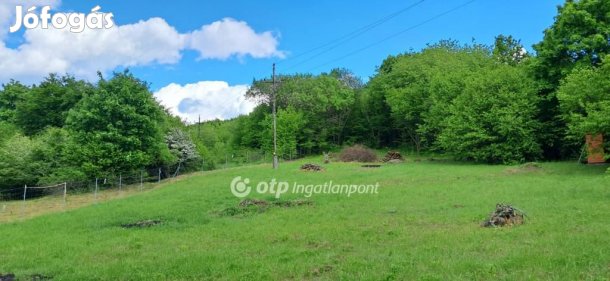 Eladó 2741 nm-es telek Mátraszentimre