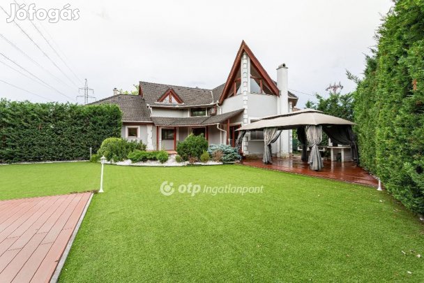 Eladó 280 nm-es ház Szigetszentmiklós