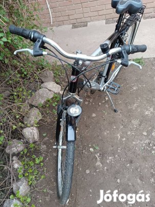 Eladó 28-as kerékpár