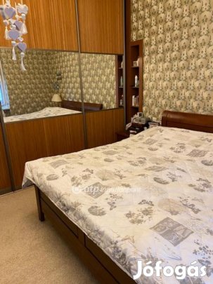 Eladó 295 nm-es ház Győr