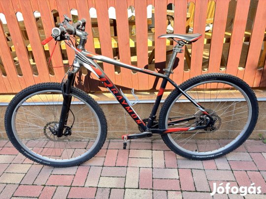 Eladó 29"-os Raymon mountain bike