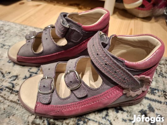 Eladó 29-es Szamos supinált szandál
