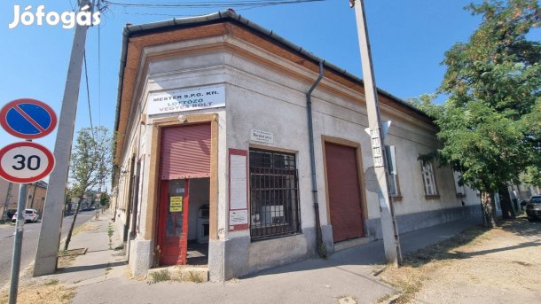 Eladó 29 m2-es üzlethelyiség