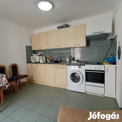 Eladó 29 nm-es lakás Nagykanizsa