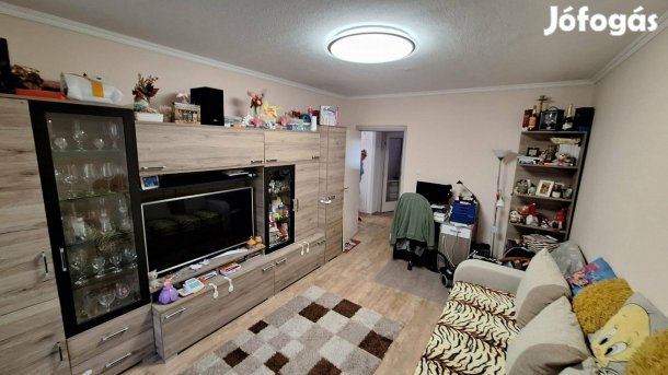 Eladó 2. emeleti lakás Kaposváron