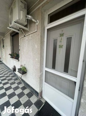 Eladó 2. emeleti téglalakás Békéscsabán! Ne hagyd ki ezt a reme 95_nsh