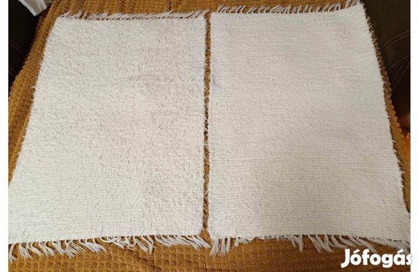 Eladó 2 db fehér, pihe-puha rongyszőnyeg